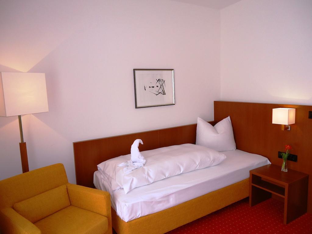 Hotel Gasthof Posthalter Цвізель Номер фото