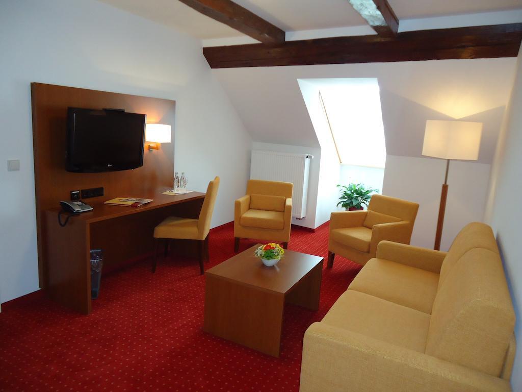 Hotel Gasthof Posthalter Цвізель Номер фото