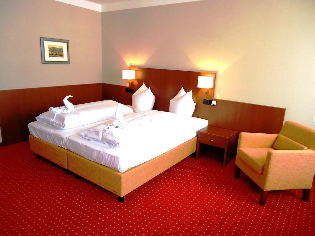 Hotel Gasthof Posthalter Цвізель Номер фото